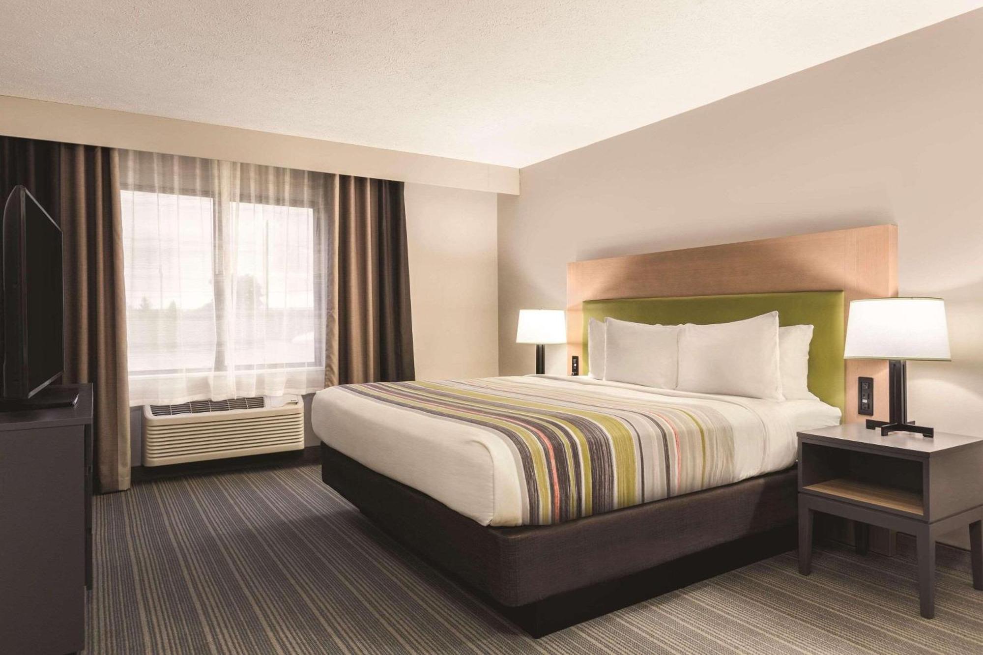 Country Inn & Suites By Radisson, Erie, Pa Kearsarge Extérieur photo