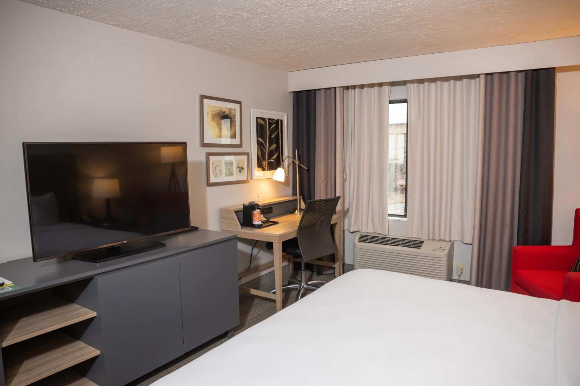 Country Inn & Suites By Radisson, Erie, Pa Kearsarge Extérieur photo