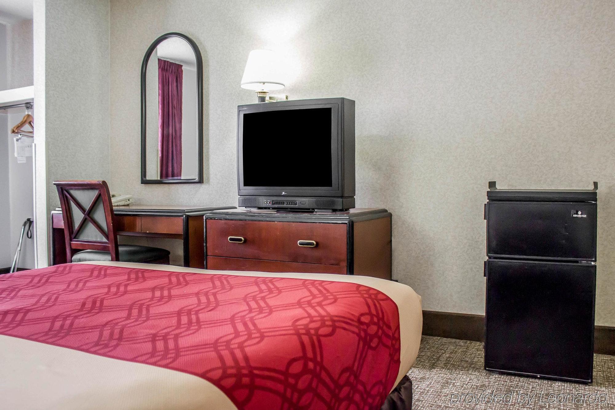 Country Inn & Suites By Radisson, Erie, Pa Kearsarge Extérieur photo